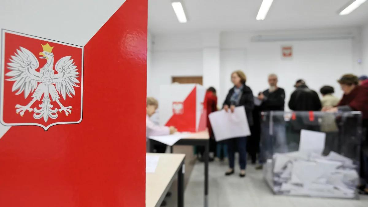 Sondaż Ipsos: najwięcej wyborców było na Mazowszu. Warszawa liderem