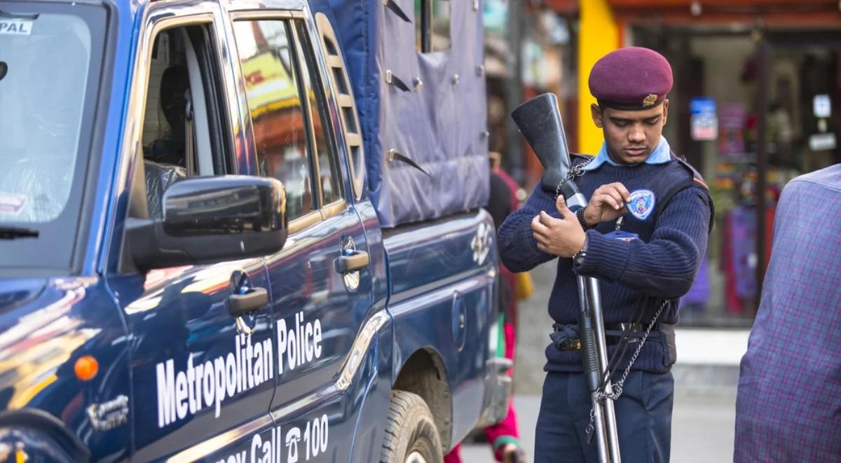 Nepal: zatrzymano 122 Chińczyków za cyberprzestępstwa i oszustwa bankowe
