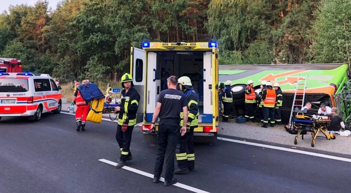 Niemcy: wypadek autokaru na autostradzie. Są ciężko ranni
