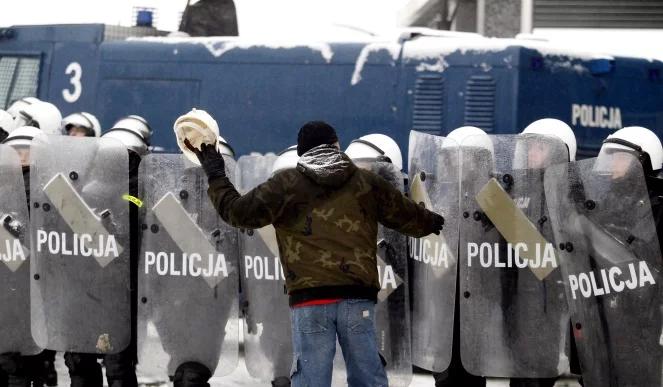 Protest górników: starcia przed siedzibą JSW. Kolejne zarzuty dla uczestników zajść