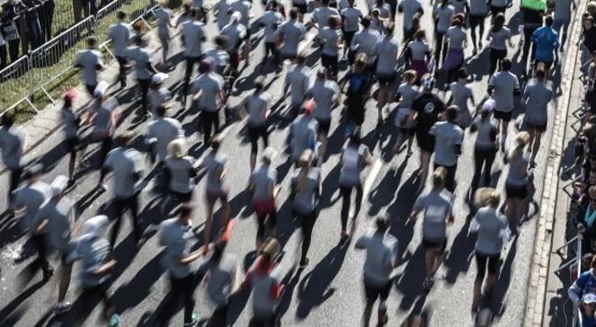 Tragedia na mecie Biegnij Warszawo. Trwają przesłuchania świadków  