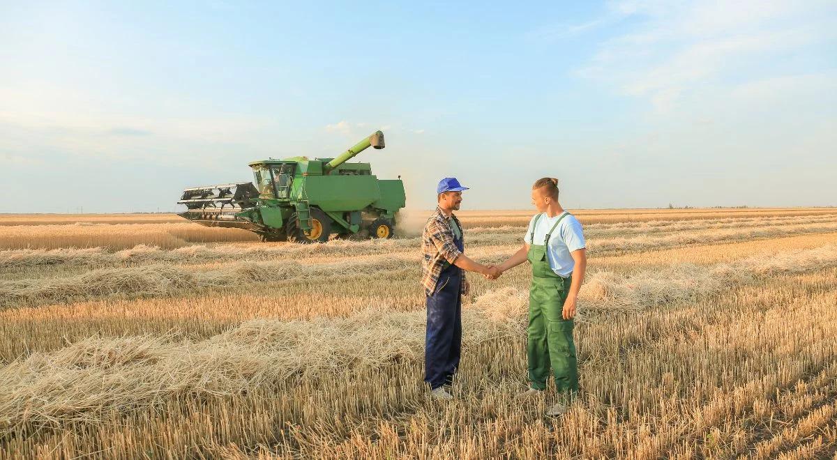 Dopłaty dla rolników. Szef rządu wyjaśnia, dlaczego są potrzebne