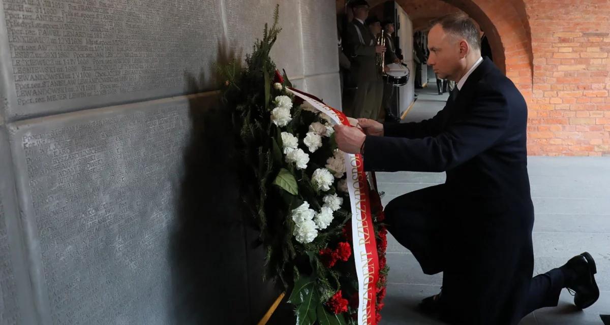 80. rocznica ujawnienia zbrodni katyńskiej. Prezydent Andrzej Duda: chodziło o wymordowanie polskiej inteligencji 