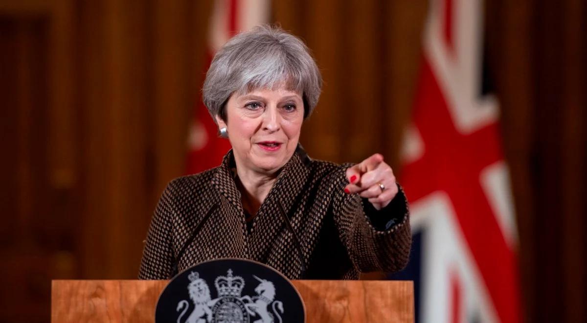 Wcześniejsze wybory? Drugie referendum? Theresa May w opałach, na Wyspach szum wokół Brexitu