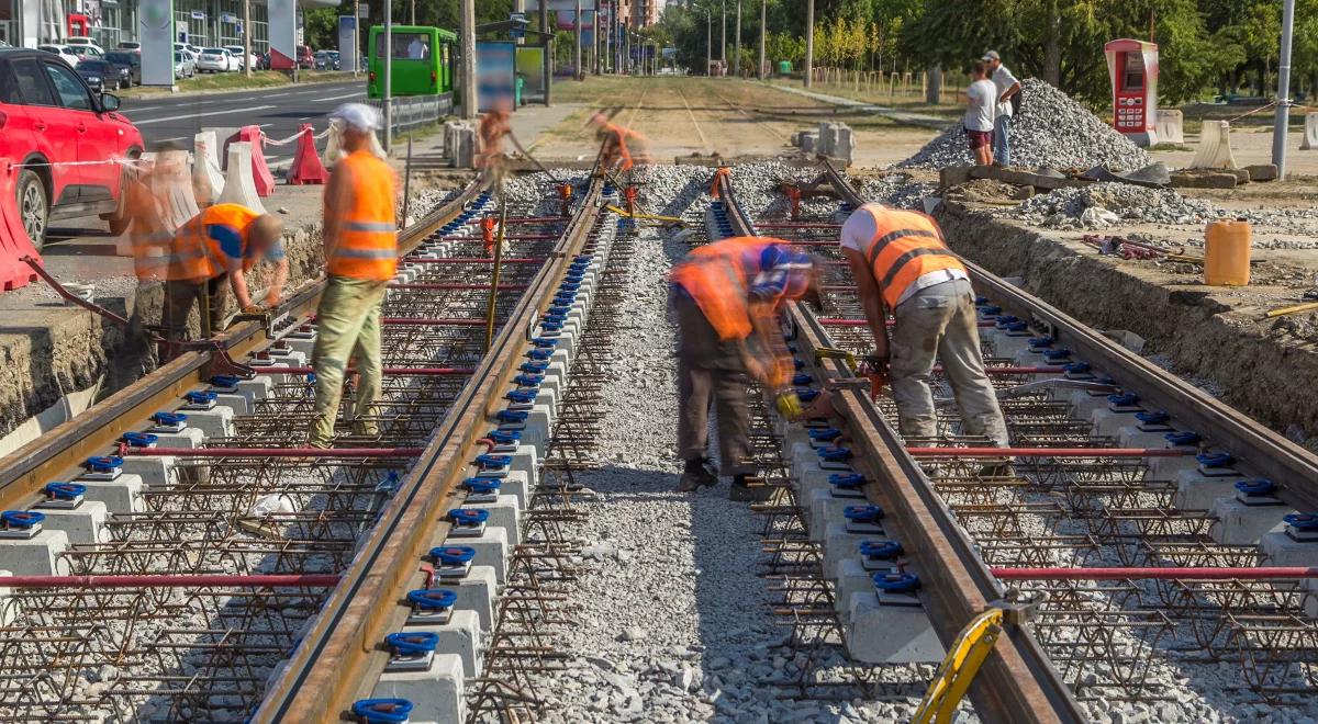 Pociągiem nad Zegrze jeszcze w tym roku. Rozpoczęły się prace przy budowie peronów      