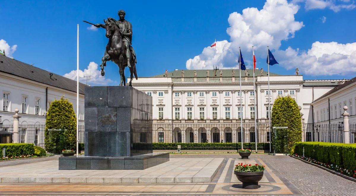 "Żartowniś" zadzwonił do Andrzeja Dudy. Prezydent przerwał rozmowę. Sprawę bada KPRP