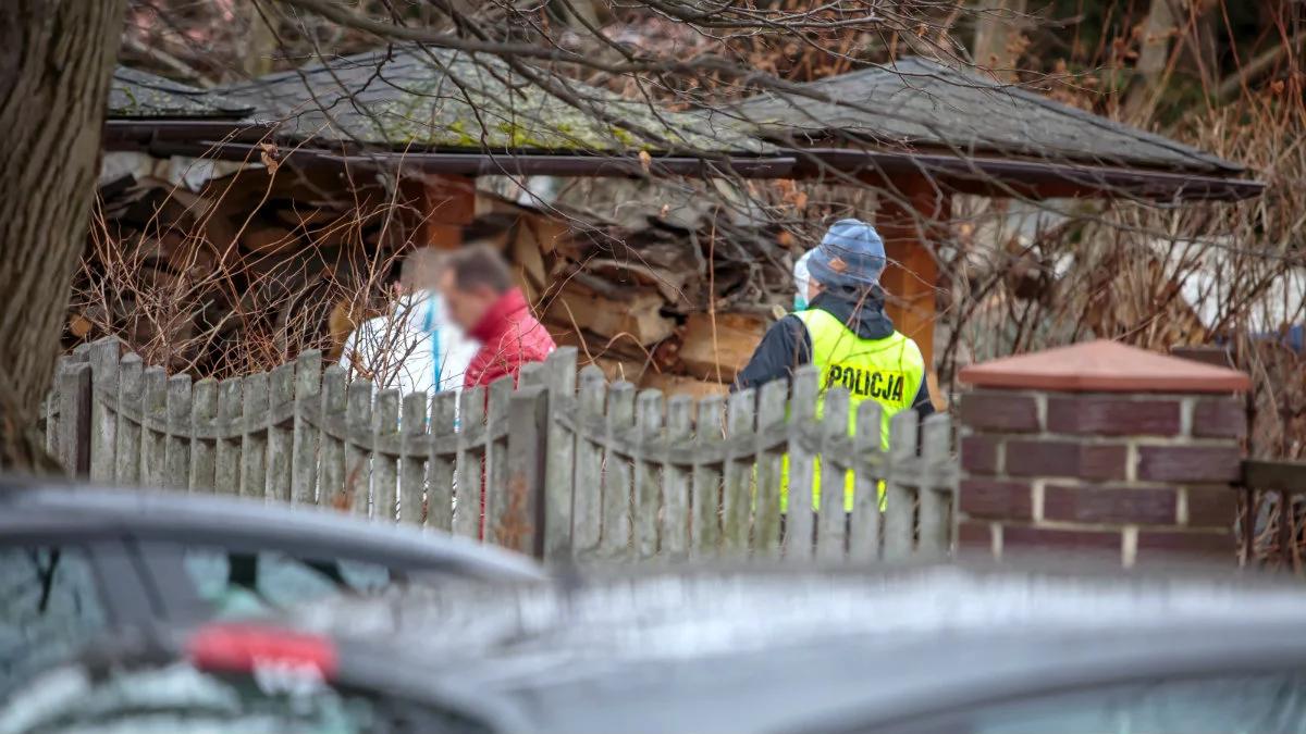 Zabił siekierą rodziców i brata. 18-latek z zarzutami zabójstwa