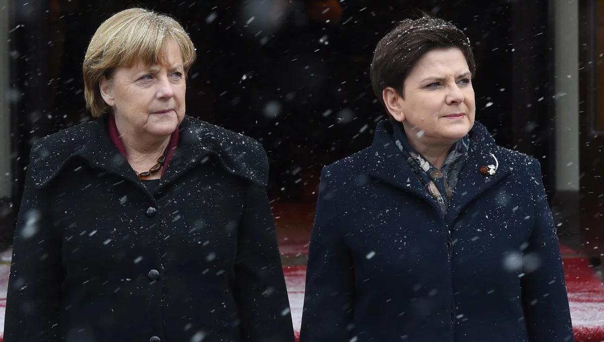 "Pragmatyzm i chłodna przyjaźń". Niemieckie media o wizycie Angeli Merkel w Warszawie