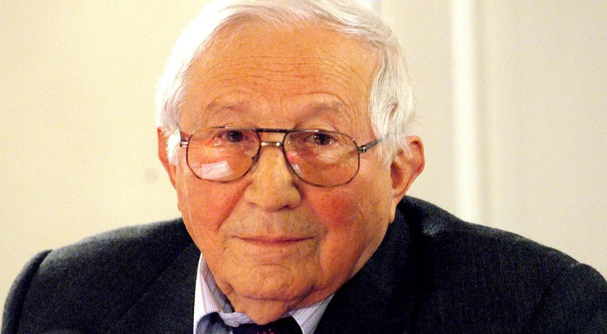 Kolumb, poeta, dramaturg . 100 lat temu urodził się Tadeusz Różewicz