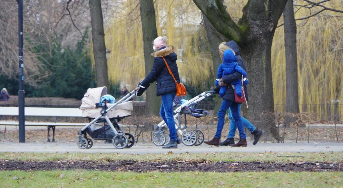 800 plus dla Ukraińców. ZUS wskazuje ważny termin, będą kontrole