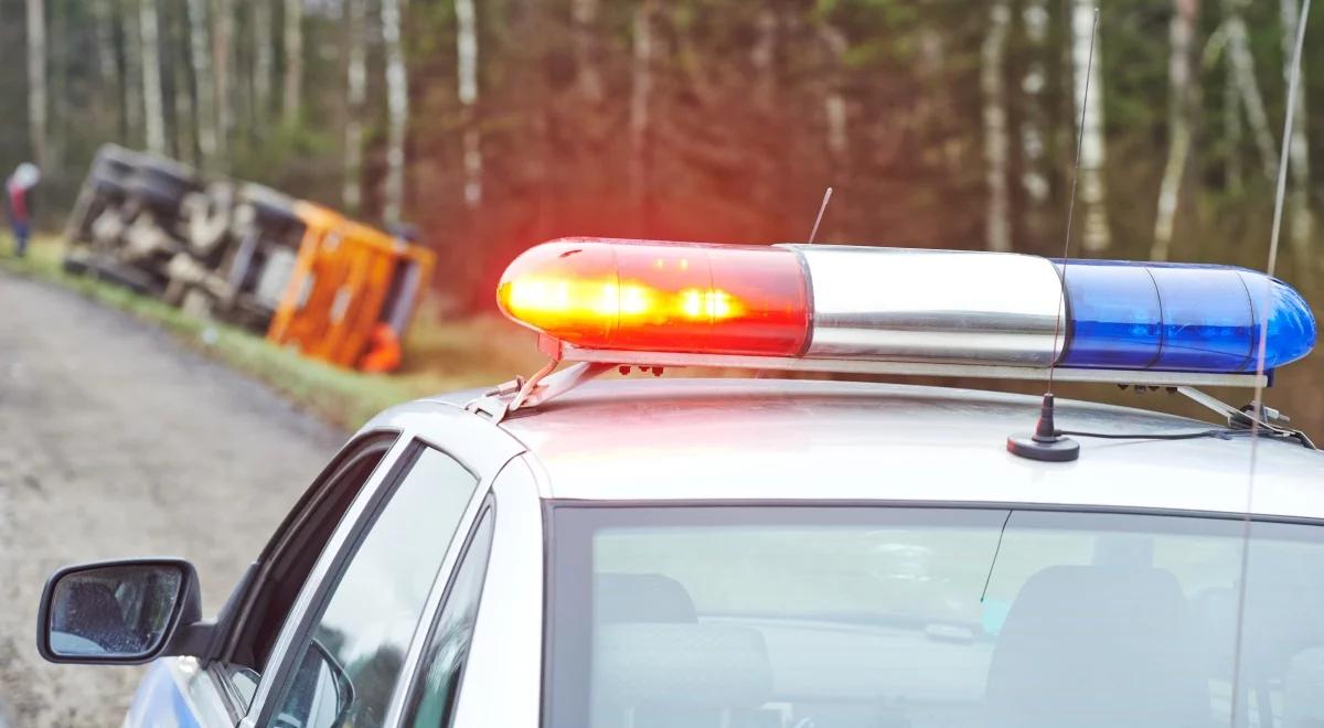 Łódzkie: zablokowana autostrada A2 w kierunku Warszawy po zderzeniu trzech aut