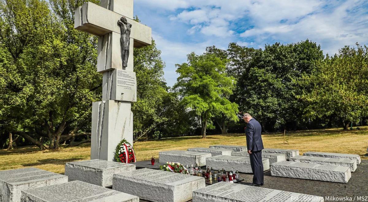 80. rocznica rzezi wołyńskiej. Minister Zbigniew Rau oddał hołd ofiarom