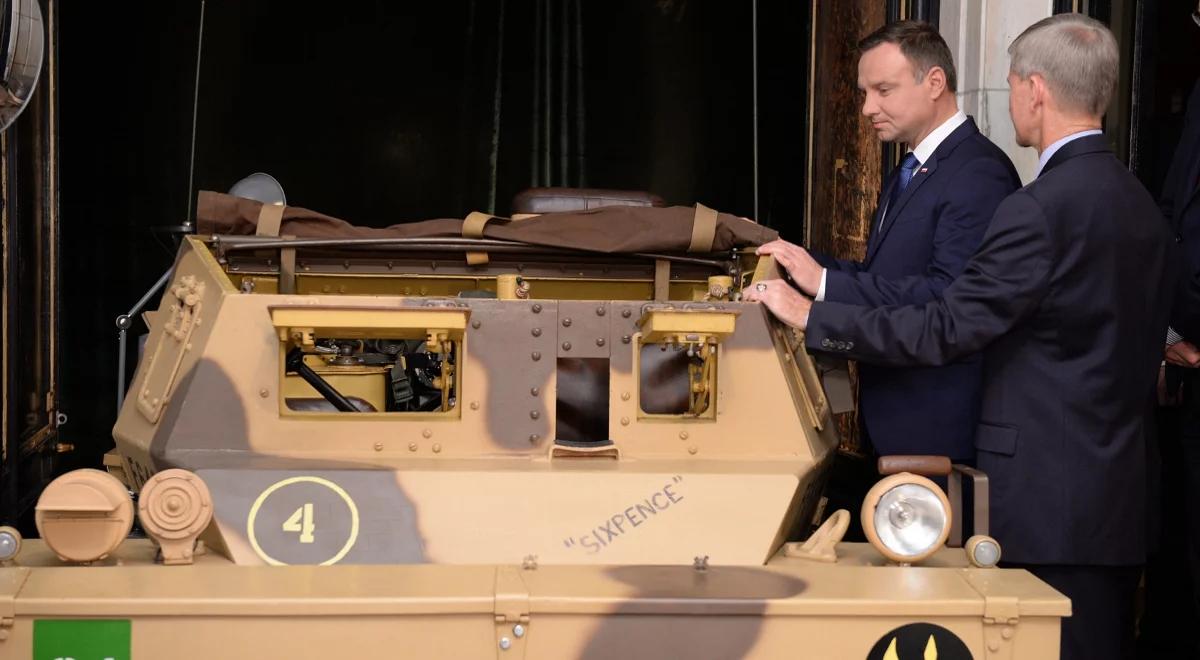 Niezwykły pojazd trafi do polskiego muzeum. Obejrzał go już Andrzej Duda