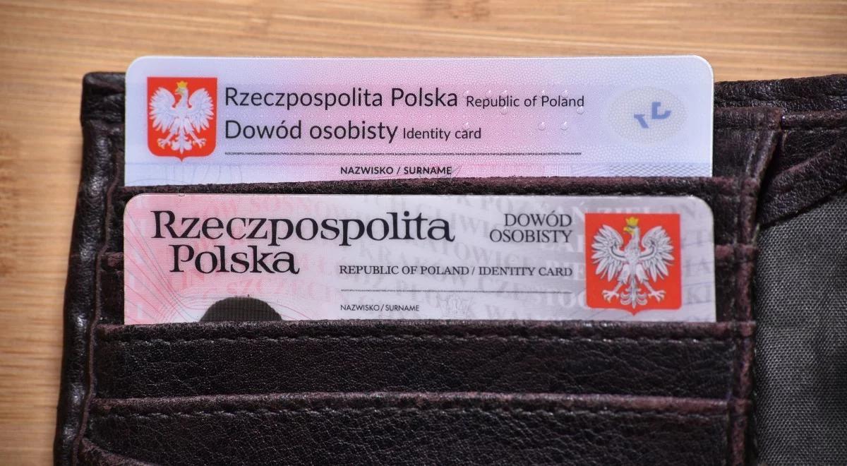 Prezydent podpisał ustawę o dowodach z odciskami palców