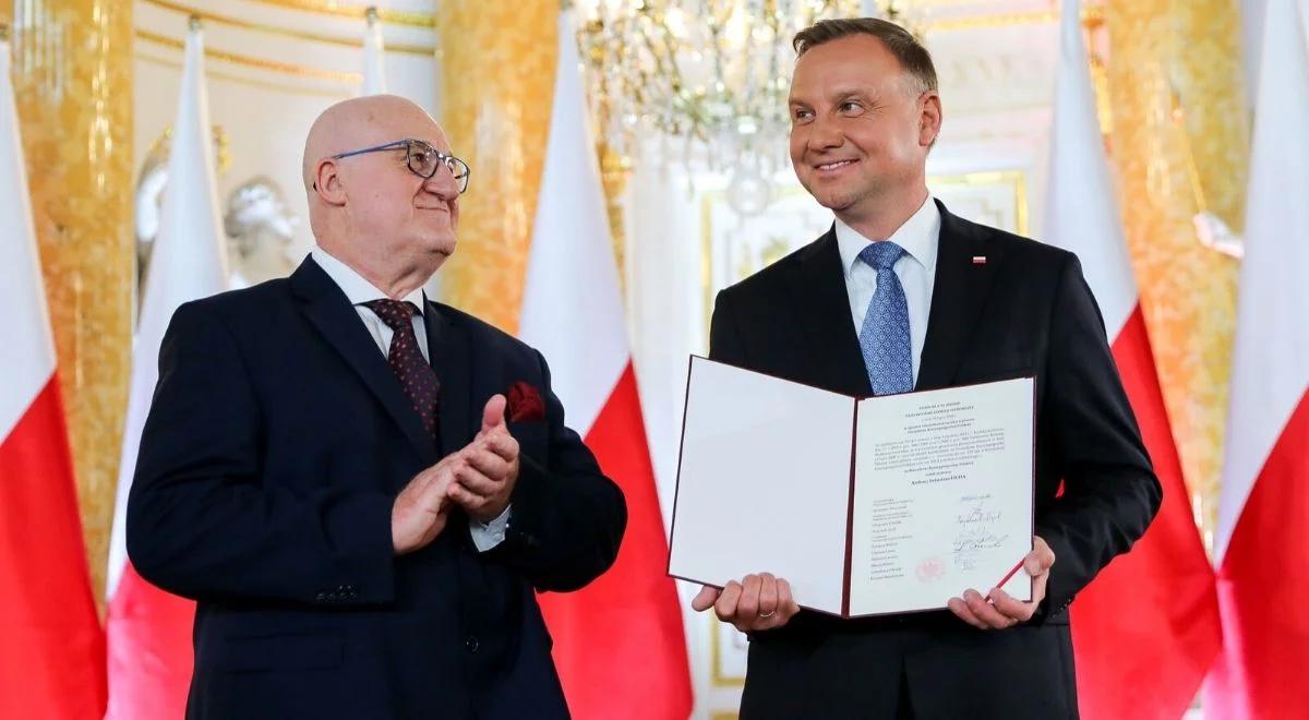 "Demokracja w Polsce ma się dobrze". Andrzej Duda odebrał uchwałę PKW o wyborze na prezydenta RP