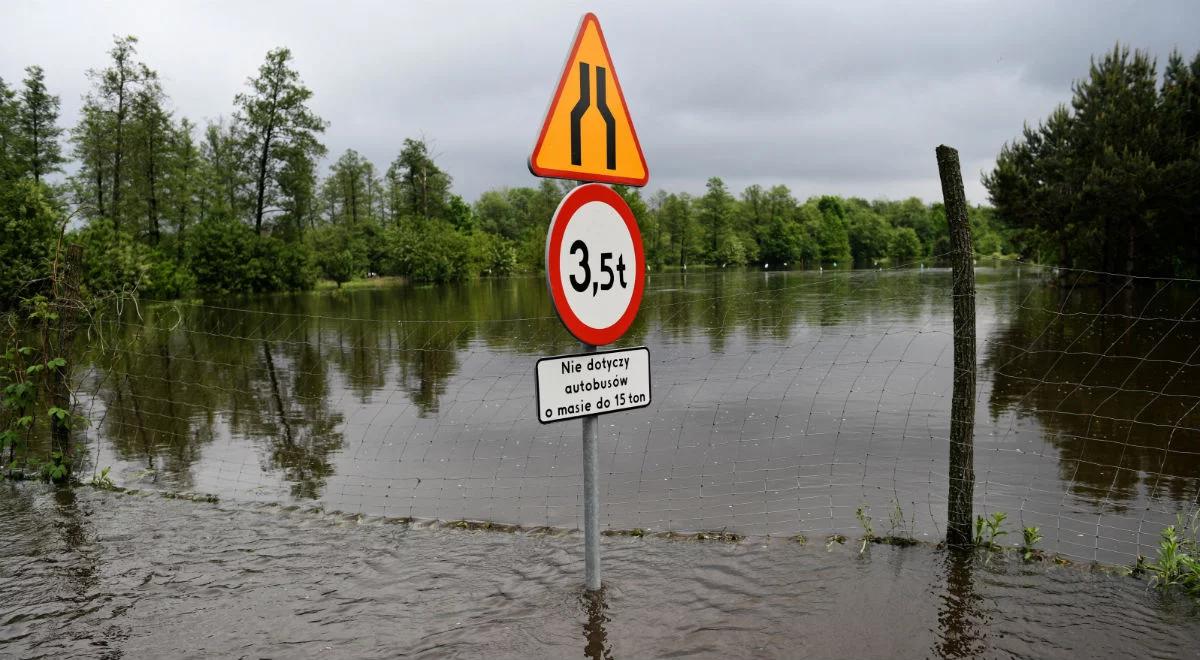 Sytuacja pogodowa w Polsce się stabilizuje. RCB sukcesywnie odwołuje alarmy