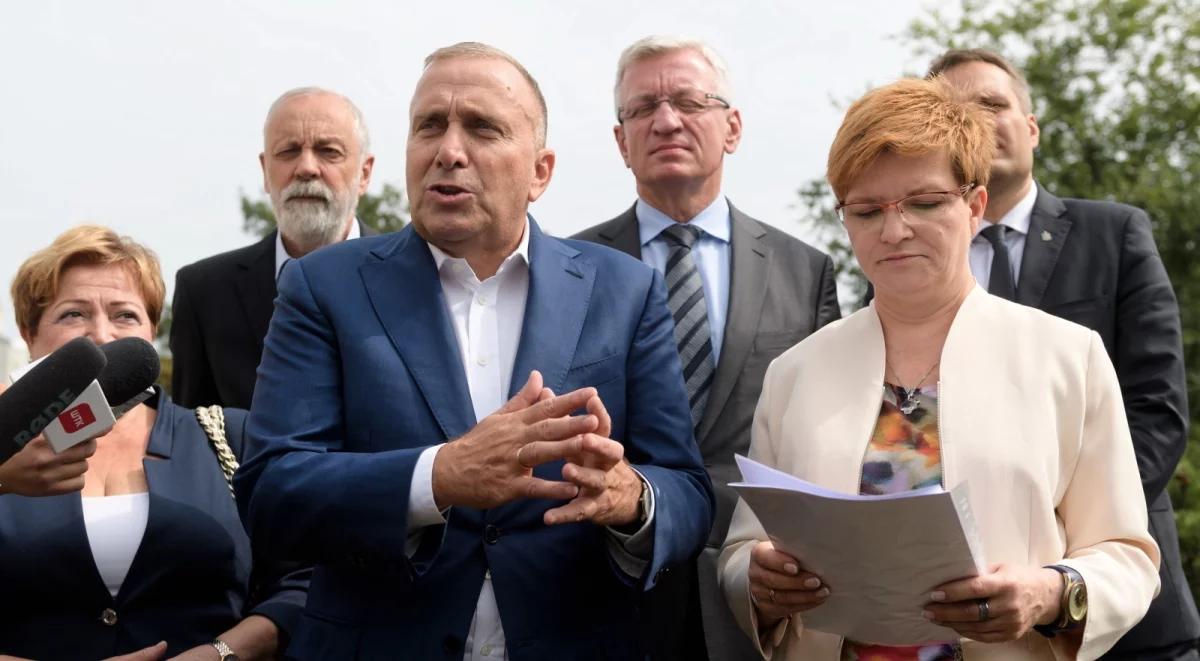 Schetyna: oczekujemy decyzji, które nie pozwolą na kontynuowanie ekscesów nacjonalistycznych 11 listopada