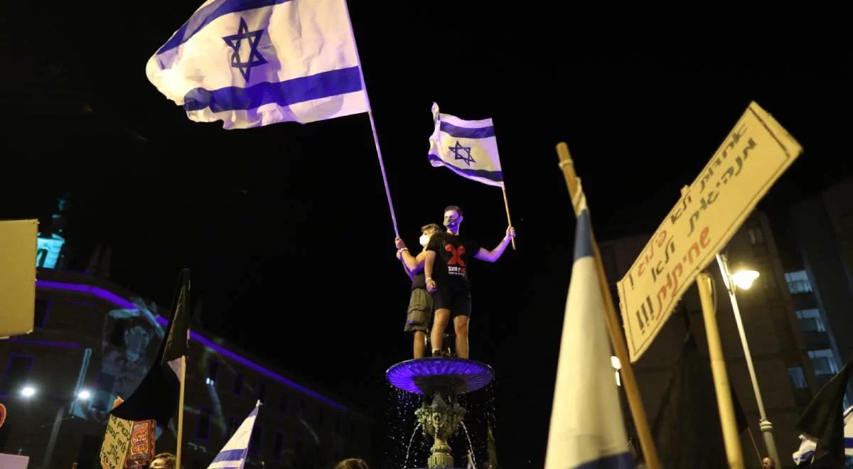 Masowe protesty przeciwko Benjaminowi Netanjahu w Izraelu