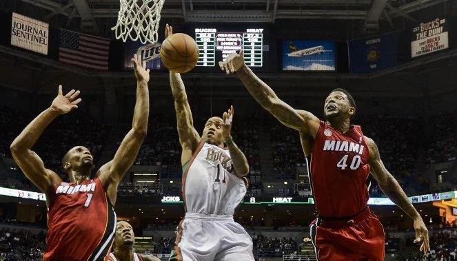 Liga NBA: Lakers za burtą, pewny awans Miami