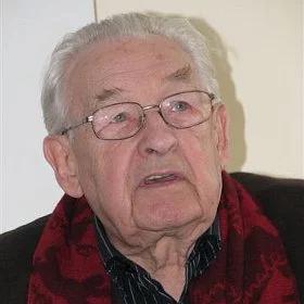 Andrzej Wajda otworzył szkołę w Żyrardowie