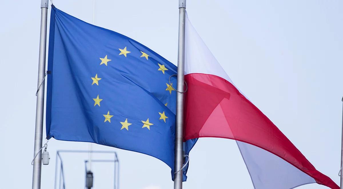 Komisja Europejska uruchamia art. 7 wobec Polski. "Opcja nuklearna"