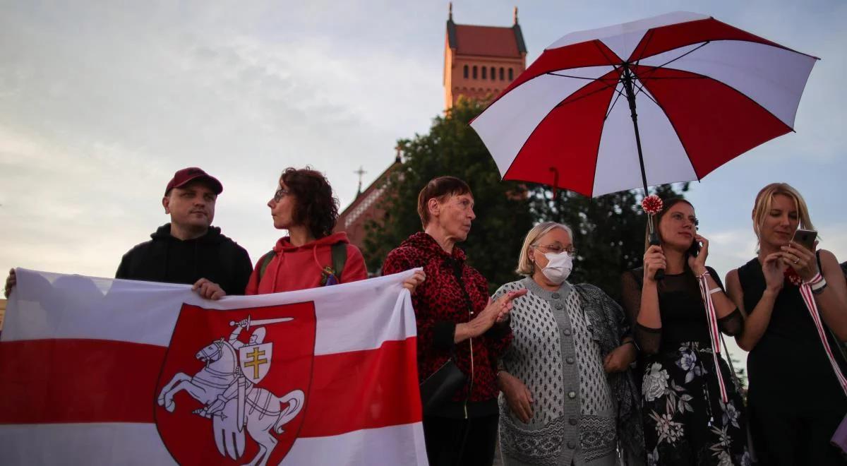 "Białorusini czekają na działania UE". Białoruski opozycjonista o sytuacji w kraju
