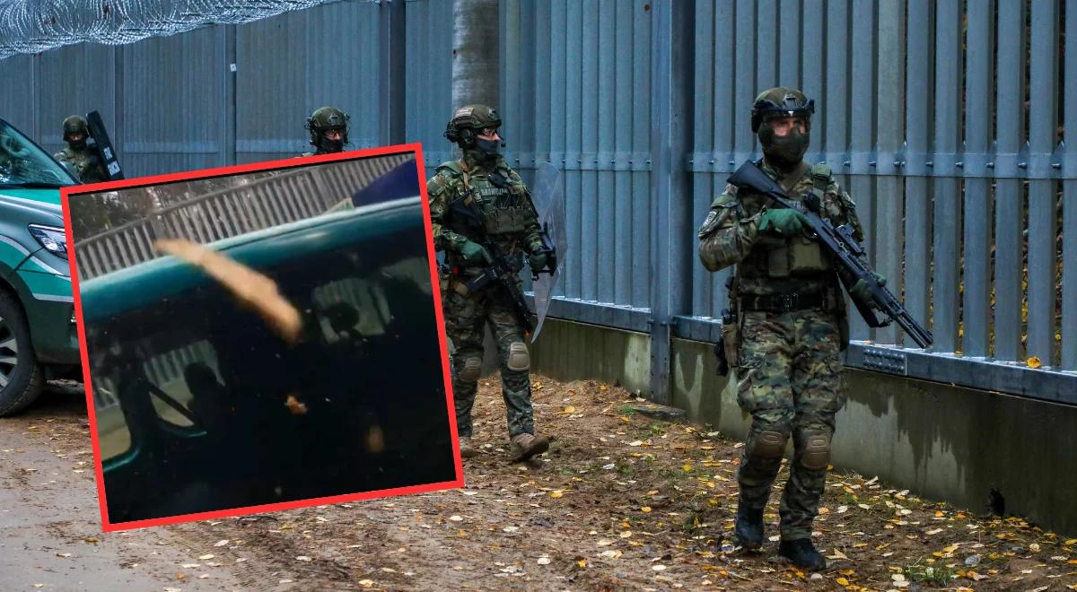 Migranci zaatakowali żołnierzy na granicy. Rzucali konarami [WIDEO]