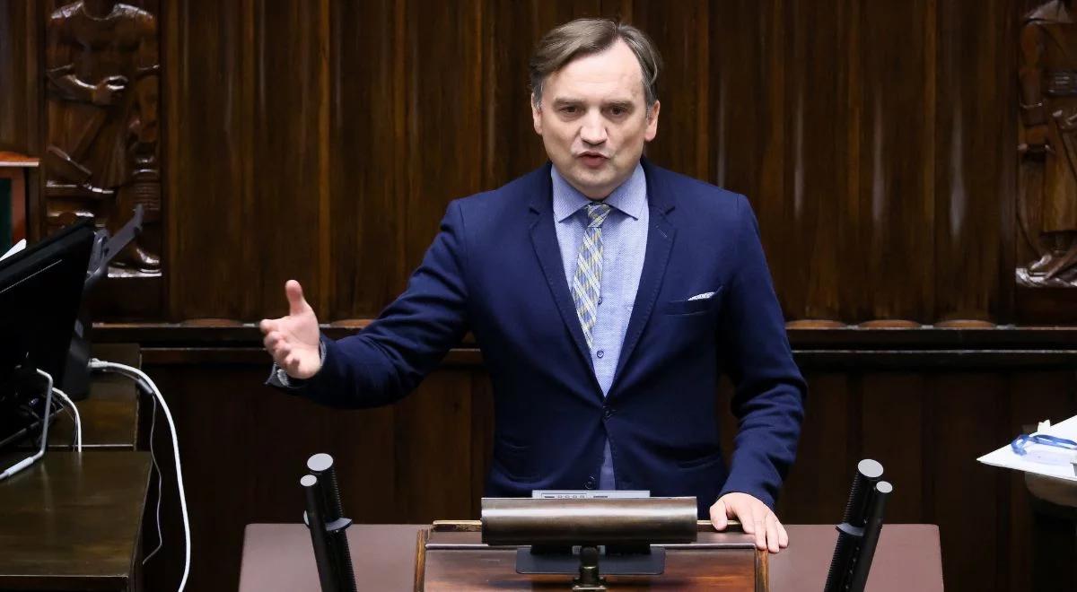 Sprawa napadniętej rodziny z Poznania. Szef MS: dzięki temu, że zmieniliśmy prawo, można było interweniować