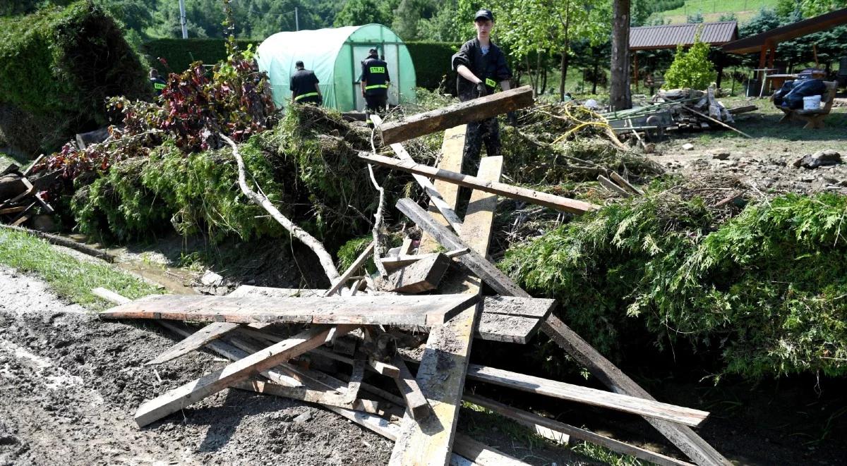 Trudna sytuacja na Podkarpaciu po nawałnicach. W nocy możliwe kolejne burze