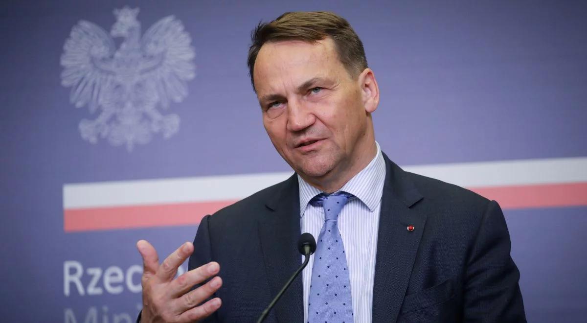 Węgry blokują refundację dla Polski. Sikorski mówi "dość"