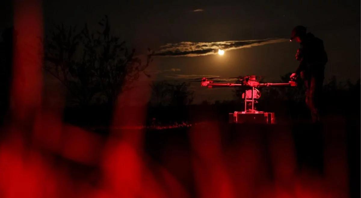 Rój dronów nad Moskwą. Alarmy i eksplozje w rosyjskich obwodach