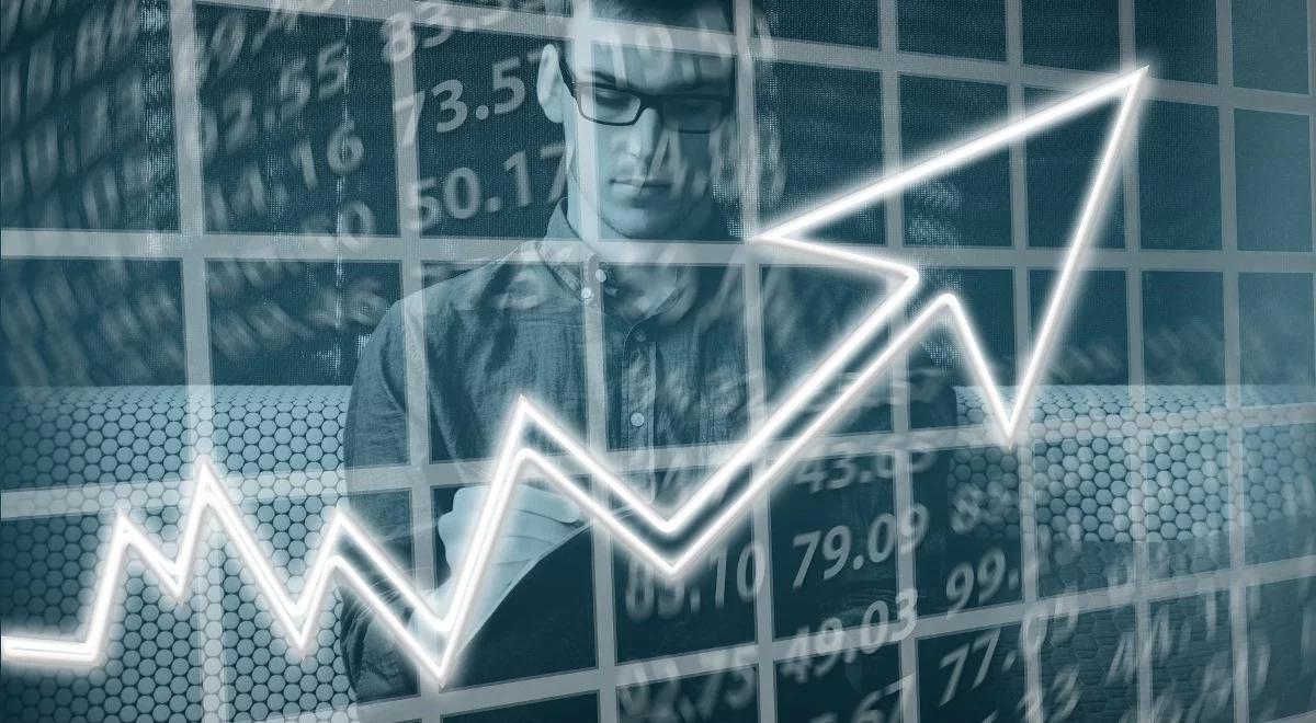 Fed: trzy podwyżki stóp lub więcej w 2017 r.