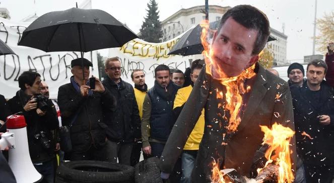 Protest przedsiębiorców jak górników: palili kukły, opony. Stawiają twarde żądania
