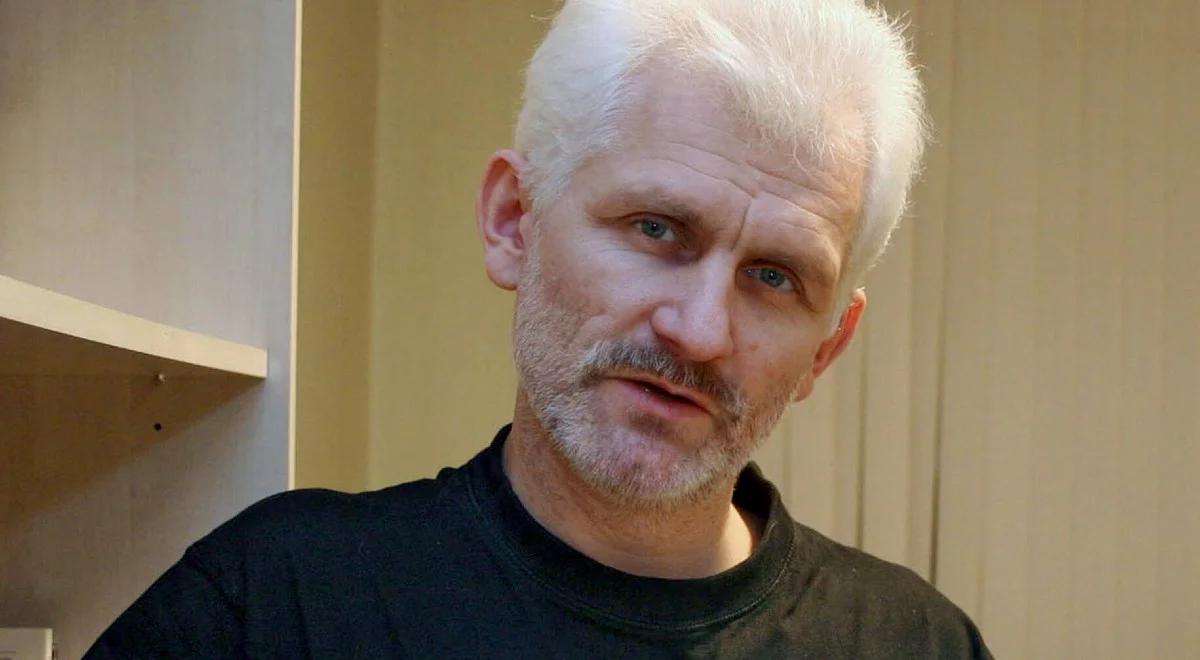 Kim jest Aleś Bialacki, uwięziony białoruski noblista? "Ci, którzy zmienili nasz świat, często się uśmiechali"