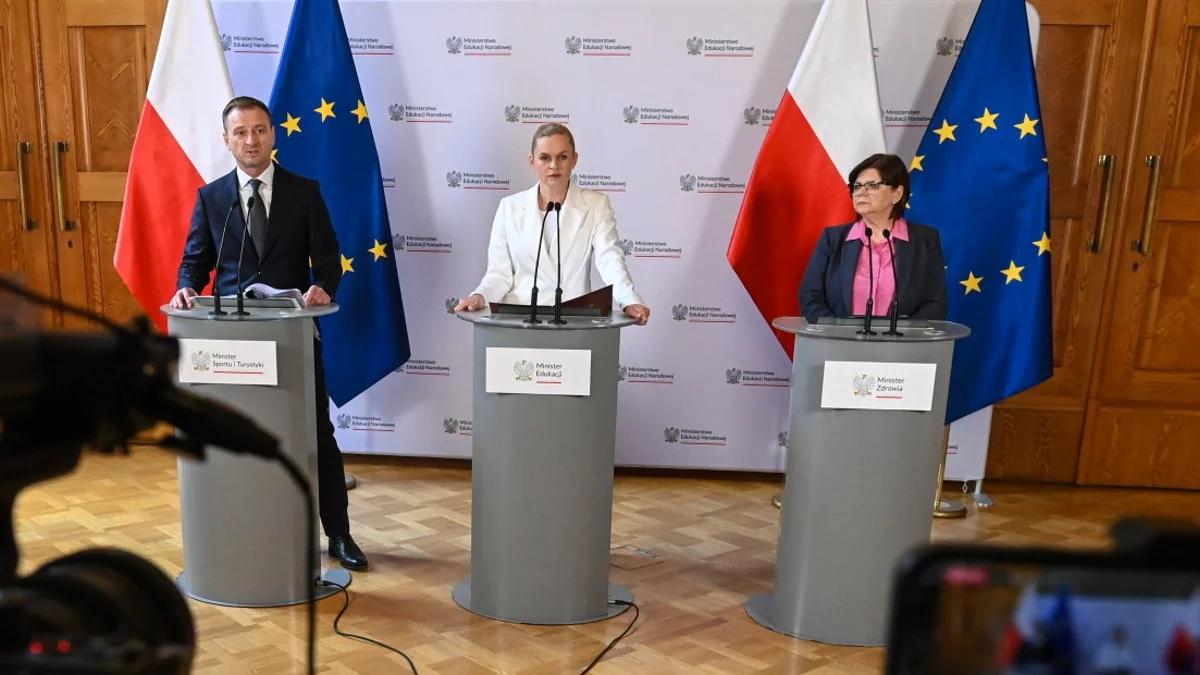 Edukacja zdrowotna zamiast życia w rodzinie. Trzy resorty pracują nad nowym przedmiotem szkolnym
