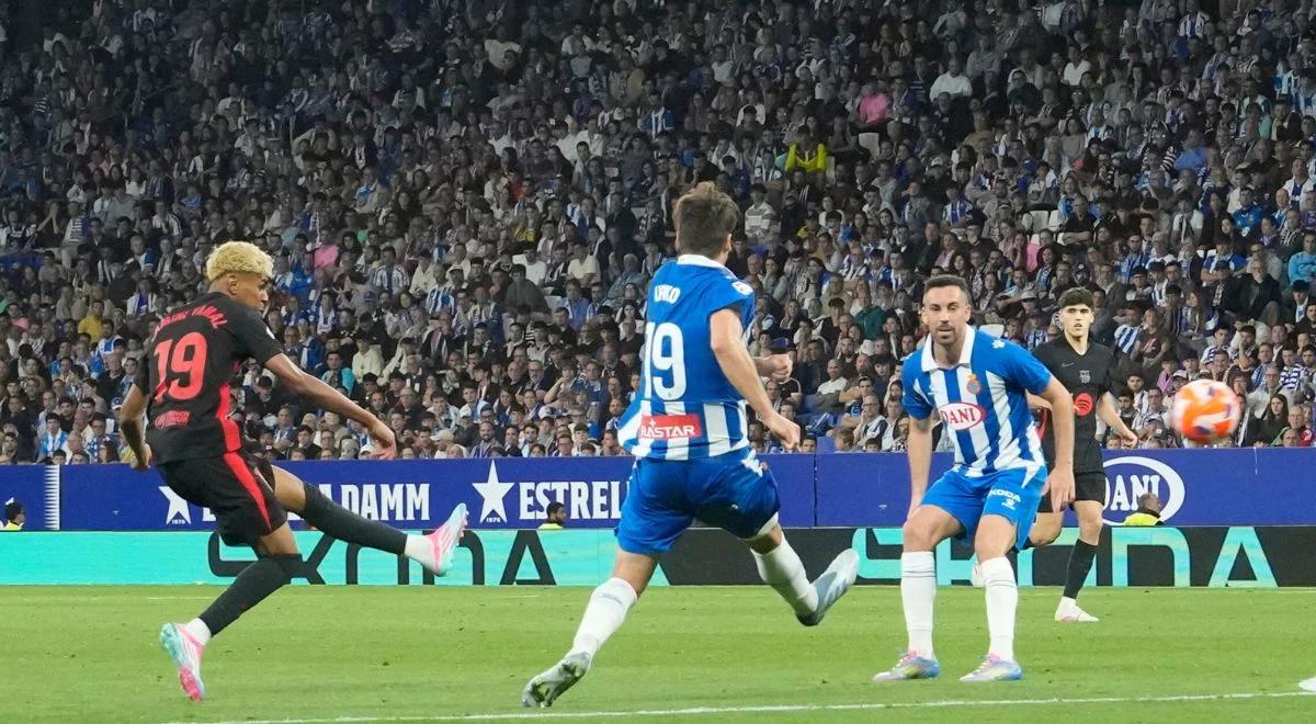 Gole w meczu Barcelona - Espanyol. Cudowne trafienie Yamala