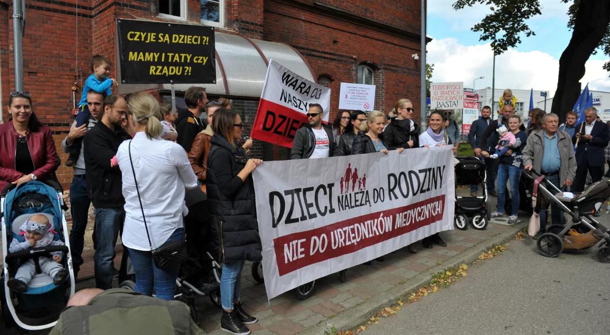 Kontrowersyjna decyzja rodziców ws. noworodka z Białogardu. Co zdecyduje sąd?