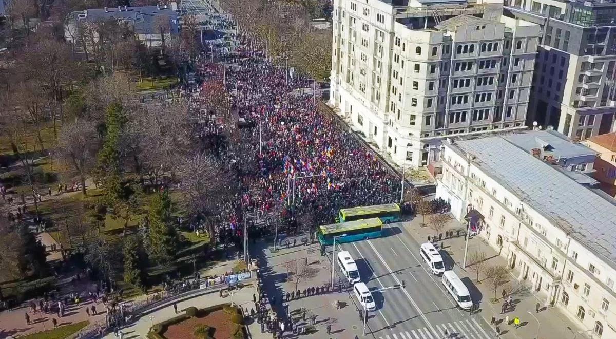 W Mołdawii nasilają się demonstracje zwolenników prorosyjskiej partii. Doszło do starć z policją