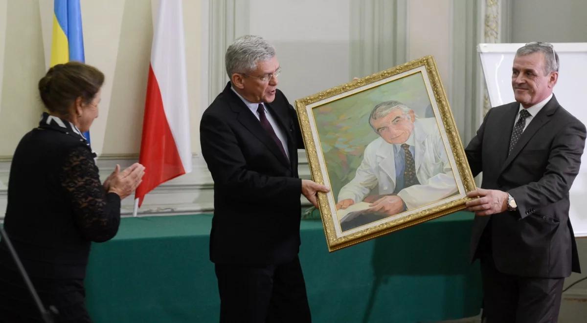 Marszałek Senatu: życzę Ukrainie, by szła drogą wyznaczoną przez prof. Religę