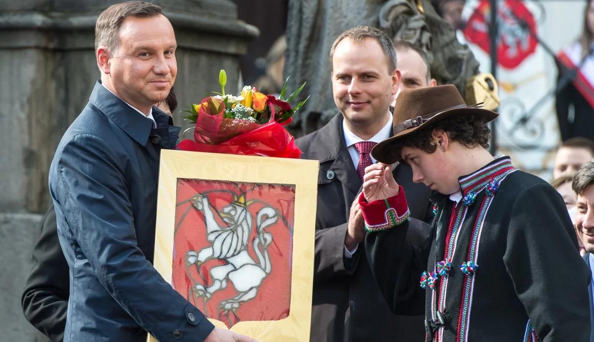 Emerytury, kwota wolna, mieszkania. Prezydent obiecuje, że nie poprzestanie na "500+"