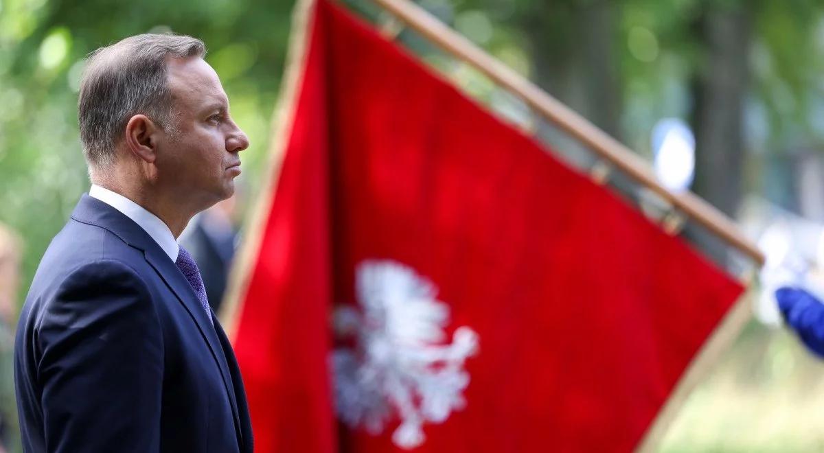 Wielka Brytania: prezydent Andrzej Duda oddał hołd królowej Elżbiecie II przy jej trumnie