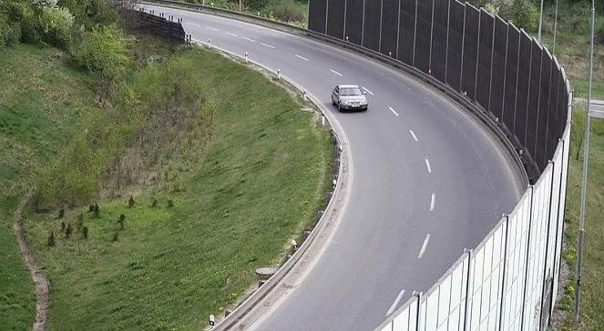 Ekrany akustyczne w polu. Kontrola NIK