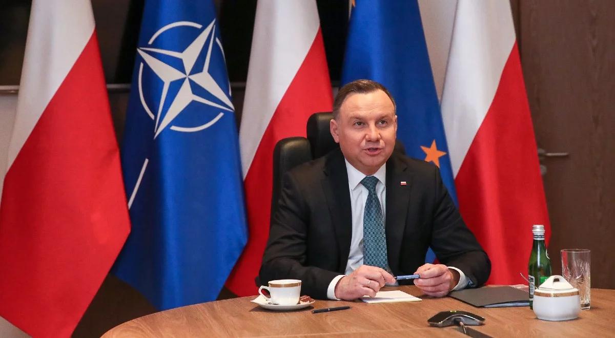 Działania NATO w walce z koronawirusem. Prezydent rozmawiał z Jensem Stoltenbergiem