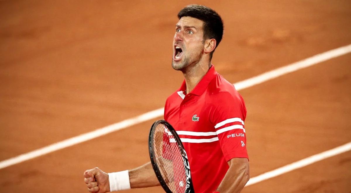 Roland Garros: trudna przeprawa Djokovicia w ćwierćfinale French Open