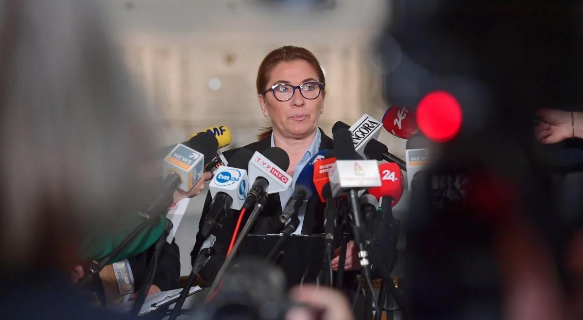 Po wtorkowej publikacji "GW". Rzeczniczka PiS apeluje do opozycji merytoryczny spór
