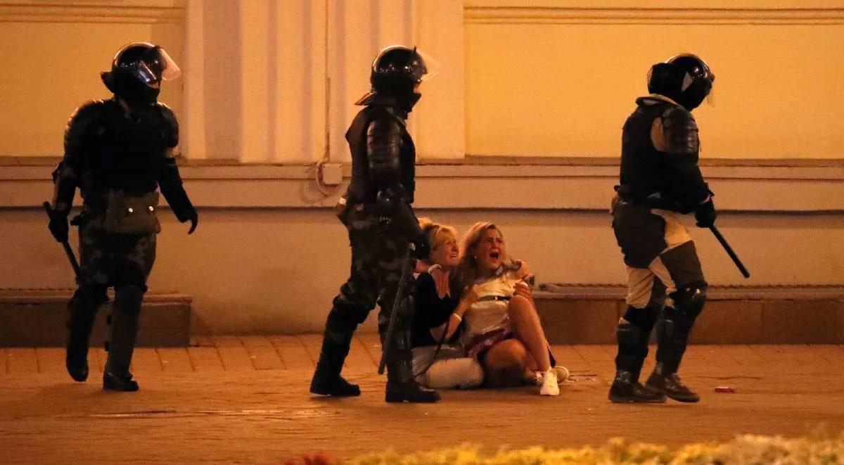 "Protesty mogą wybuchnąć z większą siłą". Alaksiej Dzikawicki o sytuacji na Białorusi