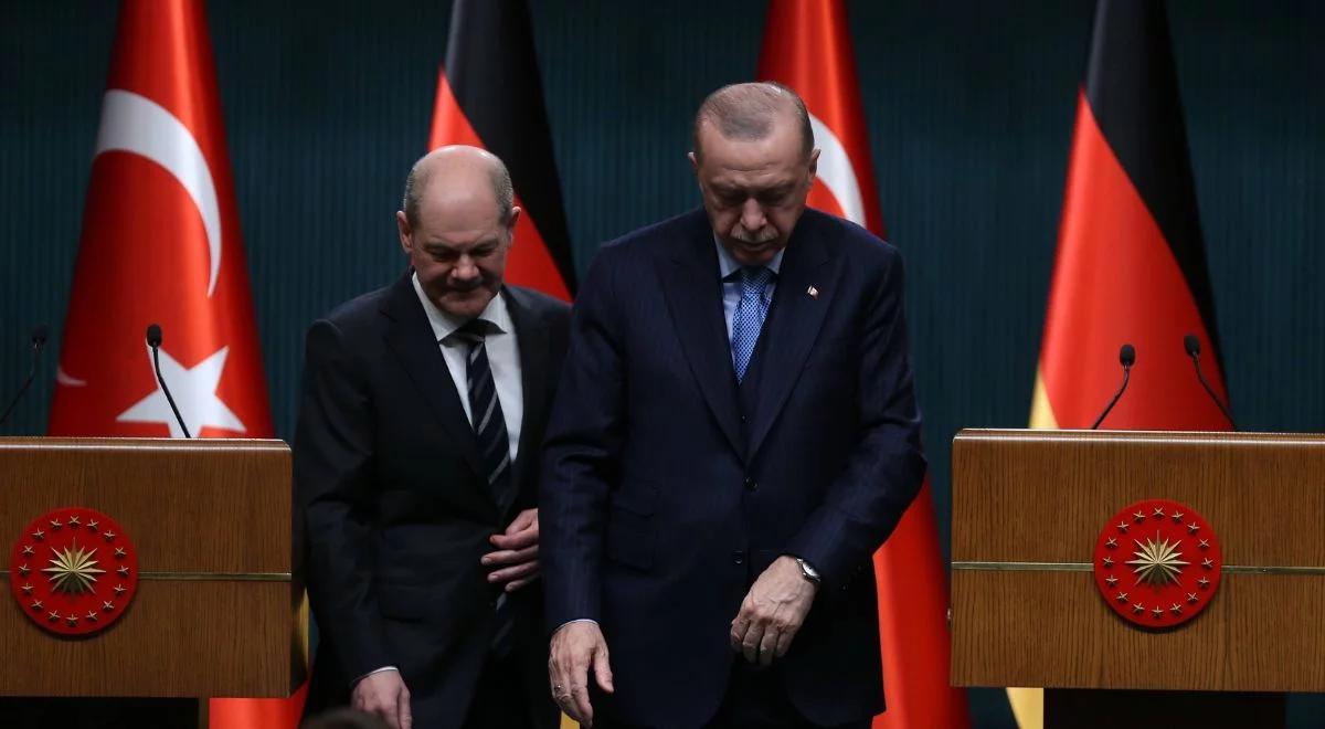 Wizyta pełna napięć. Erdogan przyjedzie dziś do Berlina i spotka się z Scholzem