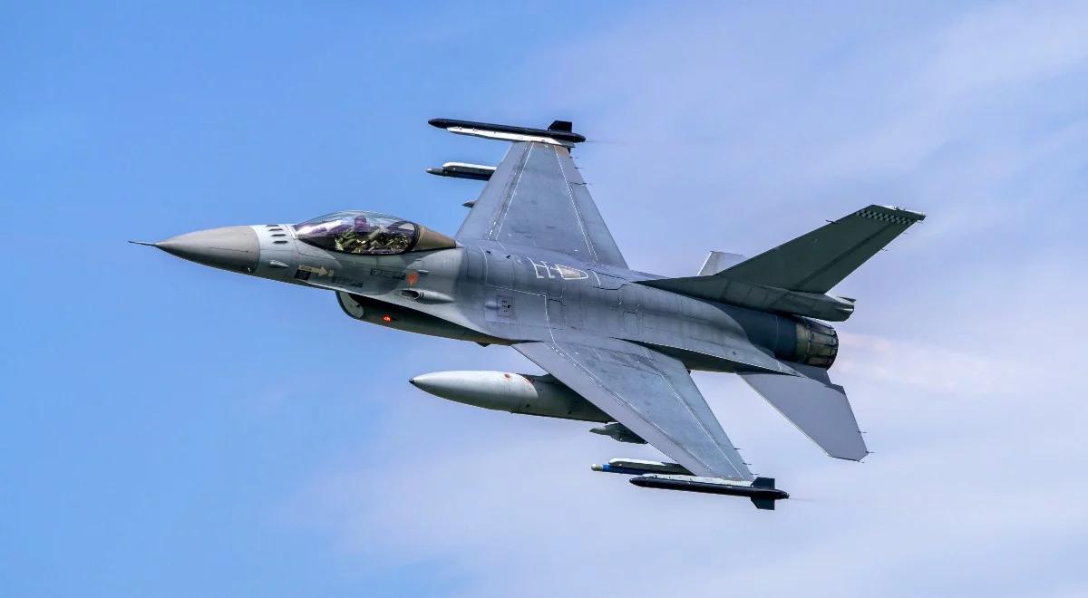 Ukraińskie F-16 będą stacjonować poza granicami kraju. "Aby nie stały się dla Rosjan celem"