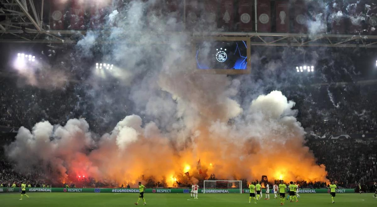 Liga Mistrzów: wystrzały przed meczem Ajax Amsterdam - Borussia Dortmund. UEFA zareaguje?