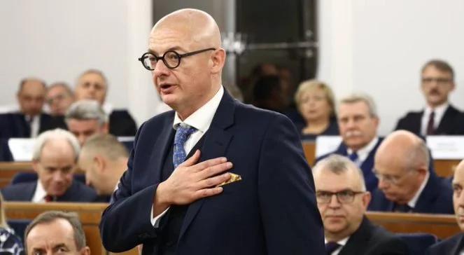 Opozycja naciska na Andrzeja Dudę. Senator Koalicji Polskiej mówi o "zabawie w prezydenta"